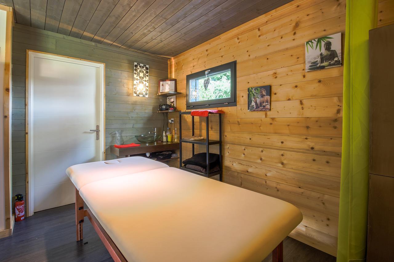 Camping Les Portes Du Beaujolais Anse Εξωτερικό φωτογραφία