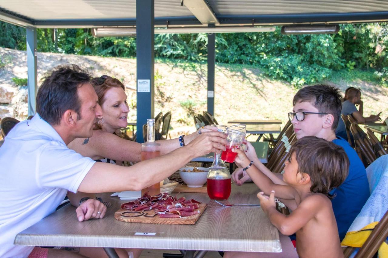 Camping Les Portes Du Beaujolais Anse Εξωτερικό φωτογραφία